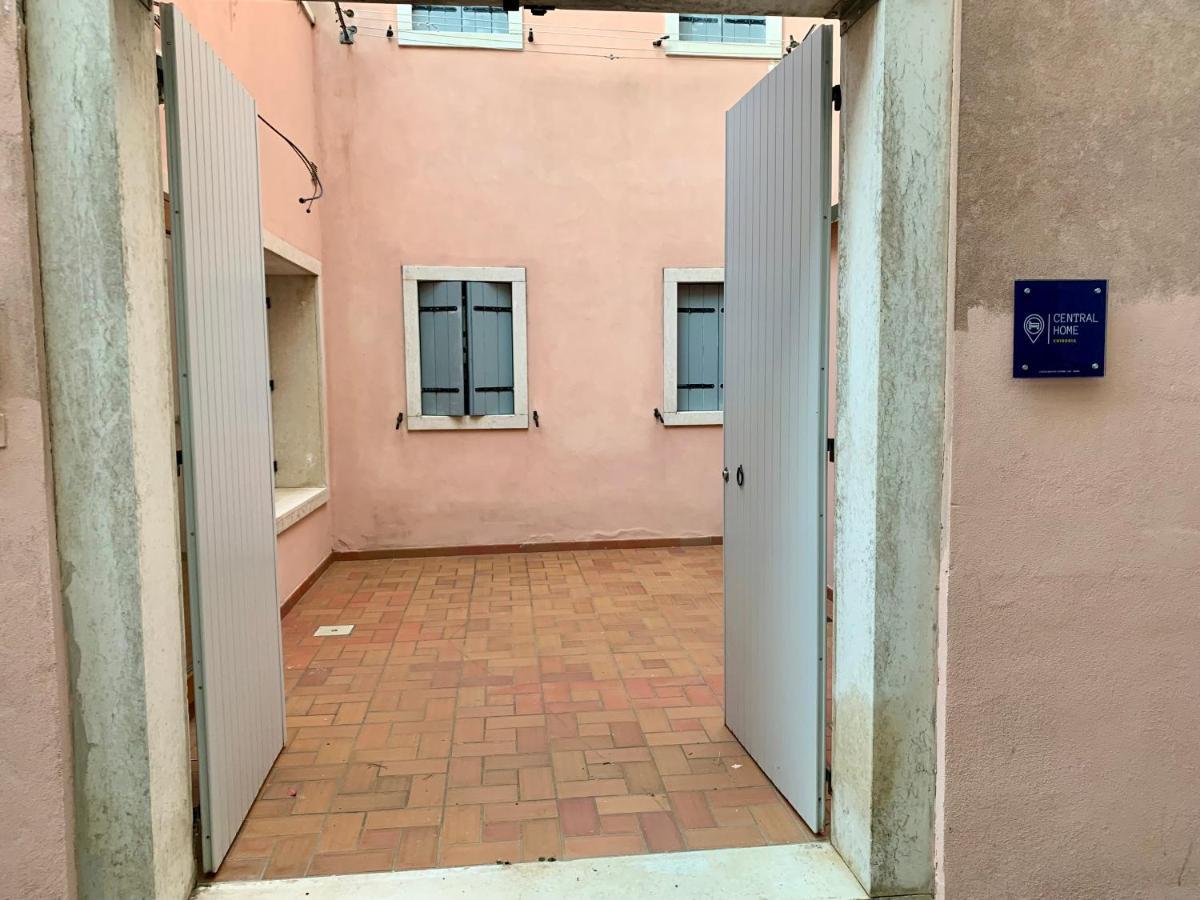 Central Home Chioggia In The Historic Center Exterior photo